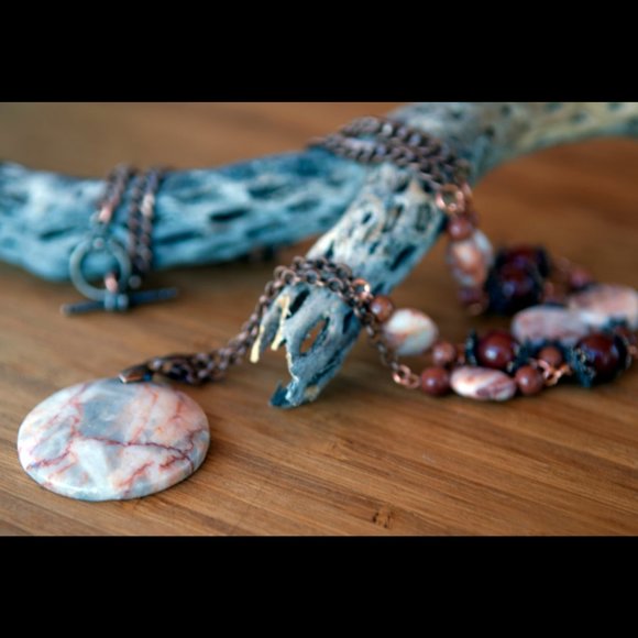 NEW Handmade - Necklace of Red Vein Marble, Carnelian and Goldstone Beads - Picture 8 of 8